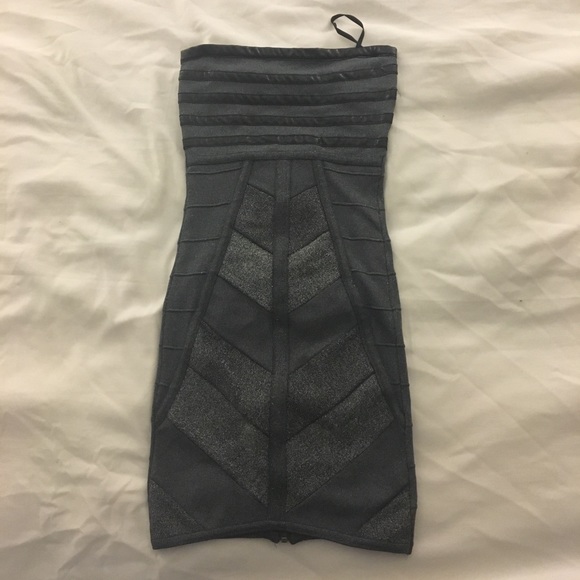 Dress - Picture 2 of 2